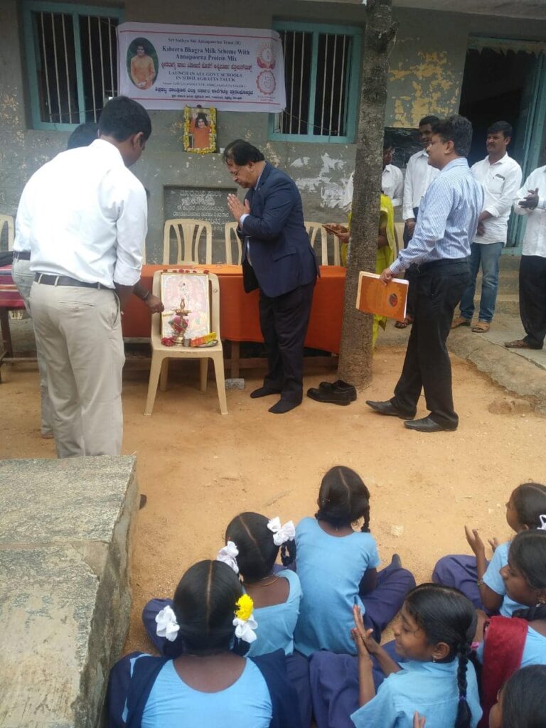 Launch of Annapoorna Protein Mix at 250 Government Schools in Sidlaghatta, Chikkaballapur – 24 Sept 2018