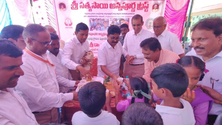 Launch of Morning Nutrition Program in Yerragondapalem & Markapuram Mandals, Prakasam district – 28th July 2022