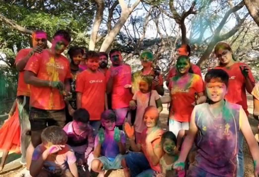 Colours of Life!! Holi celebration with JP Nagar Slum children – Mar-18