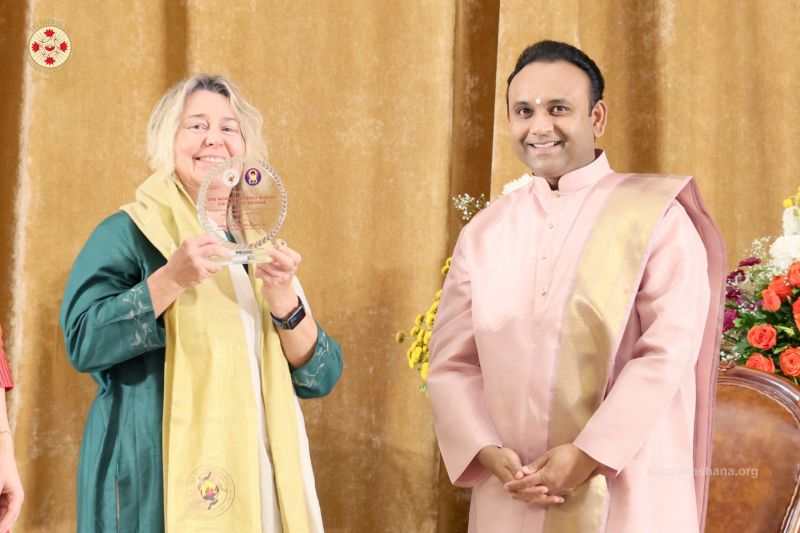 Ms Annette Dufner & Ms Kira Moehrle