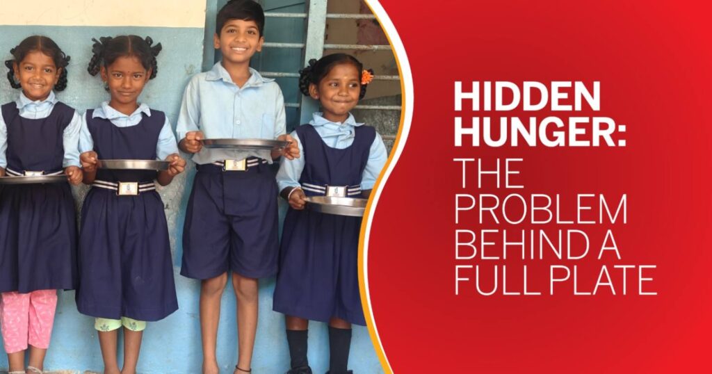 Children receive nutritious food as part of Sri Sathya Sai Annapoorna Trust’s Morning Nutrition Programme. By providing nourishment before the school day begins, the programme aims to support the well-being, learning and development of school-going children across India.